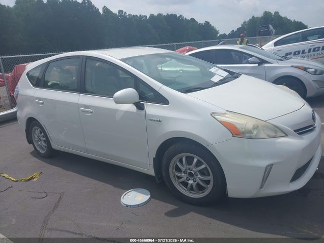 2012 Toyota PRIUS V THREE — миниатюра 13