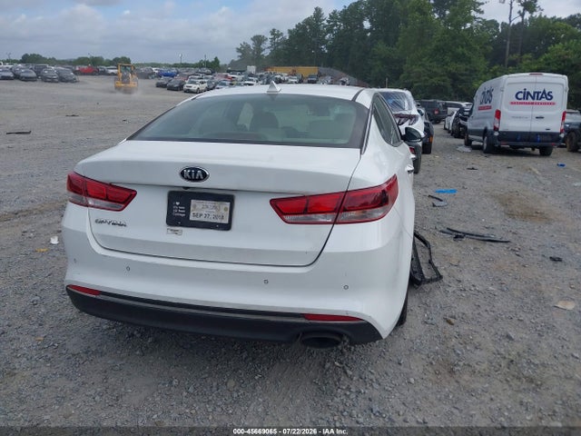 2018 KIA OPTIMA LX — фото 4