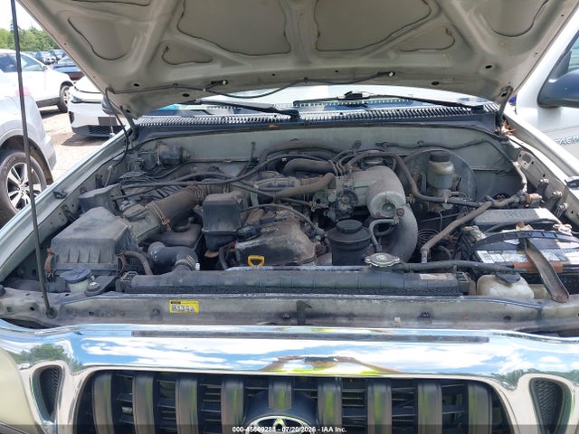 صورة 10 لـ 2004 Toyota TACOMA PRERUNNER