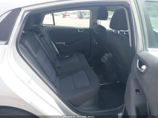 2019 HYUNDAI IONIQ HYBRID SEL 8
