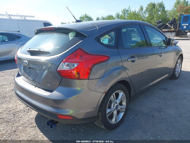 2013 FORD FOCUS SE 照片 4