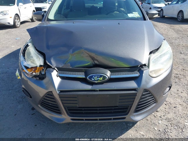 2013 FORD FOCUS SE 照片 6
