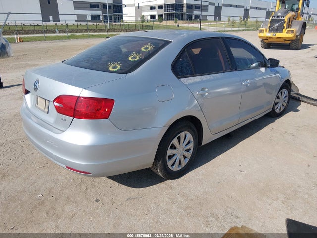 صورة 4 لـ 2011 Volkswagen JETTA 2.0L S
