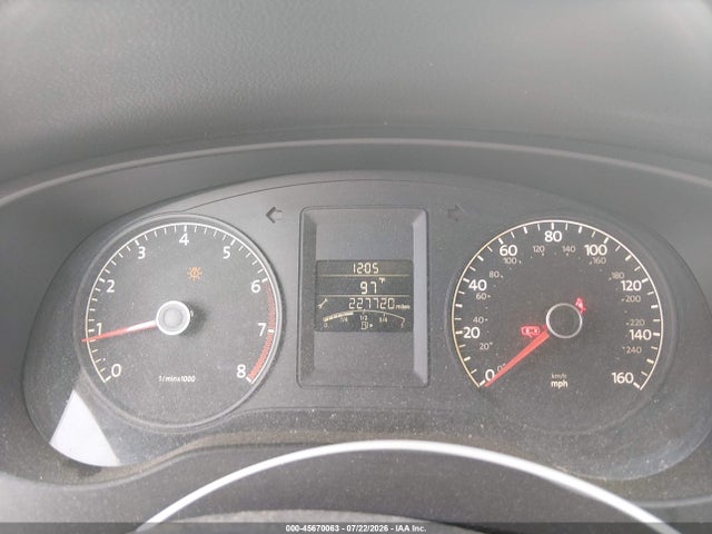صورة 7 لـ 2011 Volkswagen JETTA 2.0L S
