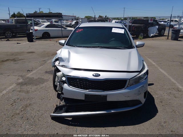 2017 KIA FORTE LX — фото 6