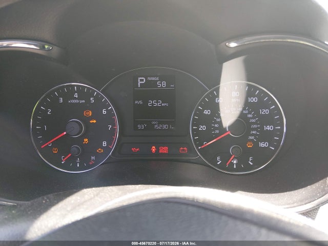 2017 KIA FORTE LX — фото 7
