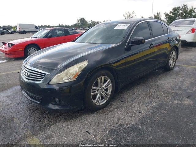 2013 Infiniti G37 JOURNEY 照片 2