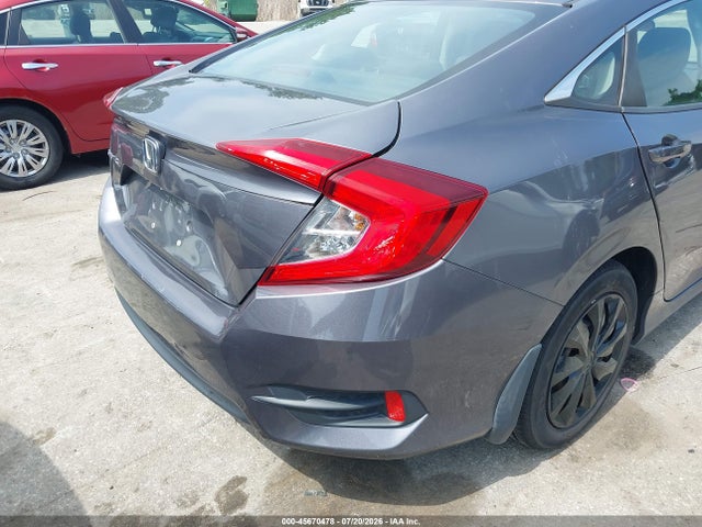 2018 Honda CIVIC LX — миниатюра 20