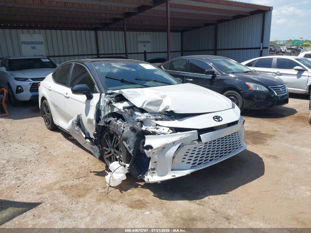 2025 TOYOTA CAMRY XSE