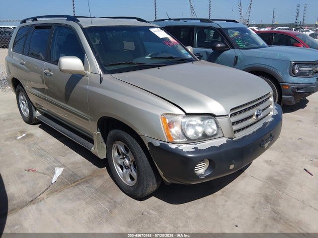 2003 TOYOTA HIGHLANDE 
