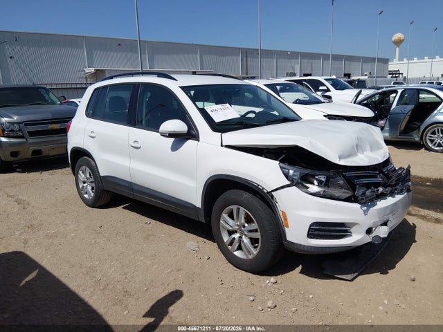 2016 VOLKSWAGEN TIGUAN S