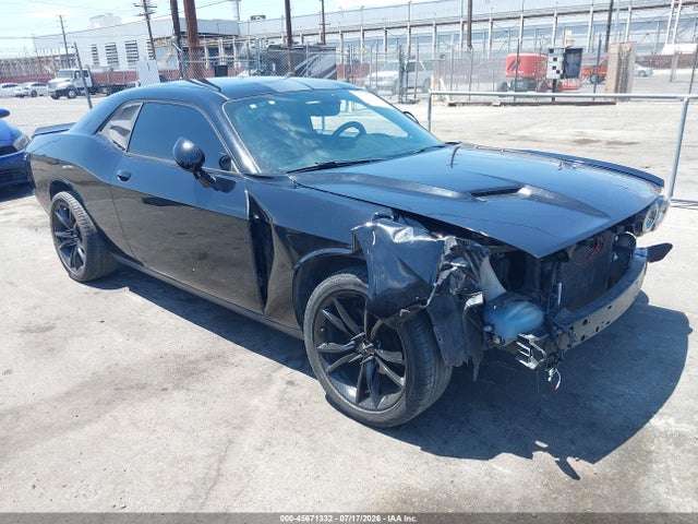 2018 DODGE CHALLENGER SXT
