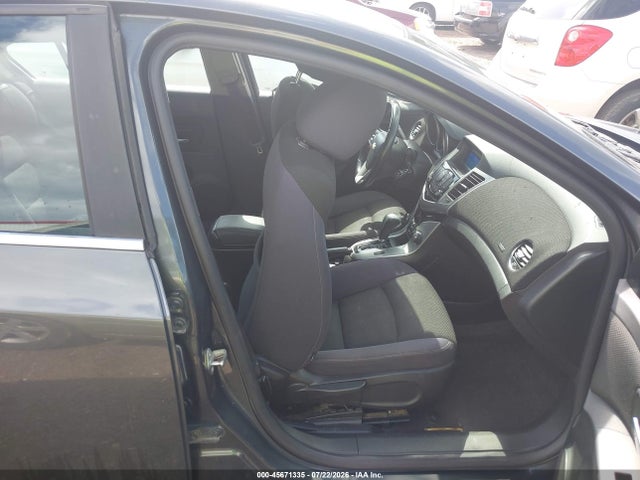 2013 Chevrolet CRUZE 1LT AUTO — фото 5