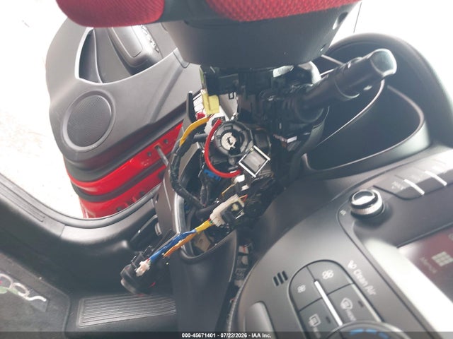 2019 KIA SOUL + 照片 6