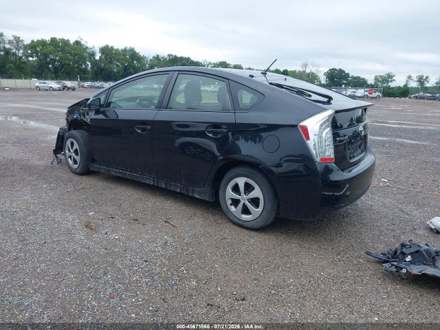 2015 Toyota PRIUS TWO — фото 3
