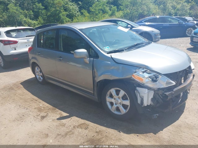 2011 NISSAN VERSA 1.8SL