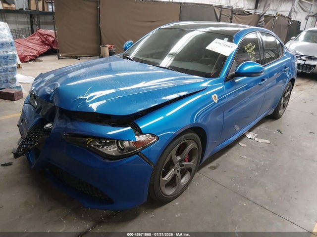 2019 ALFA Romeo GIULIA SPORT RWD — фото 2