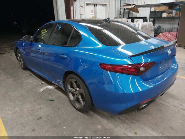 2019 ALFA Romeo GIULIA SPORT RWD — фото 3