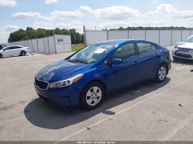 2017 KIA FORTE LX — фото 2