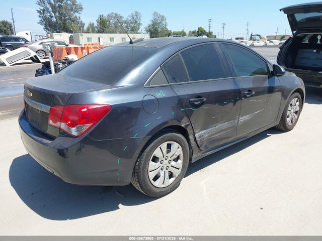 2015 Chevrolet CRUZE LS AUTO 照片 4