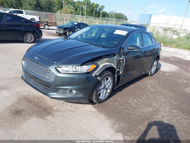 2016 FORD FUSION SE 照片 2