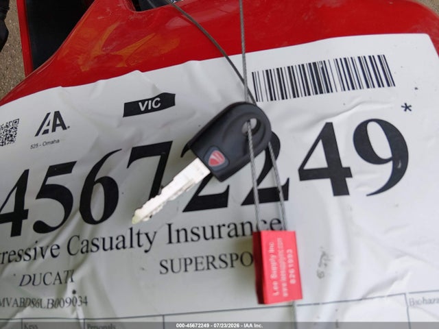2020 DUCATI SUPERSPORT 11
