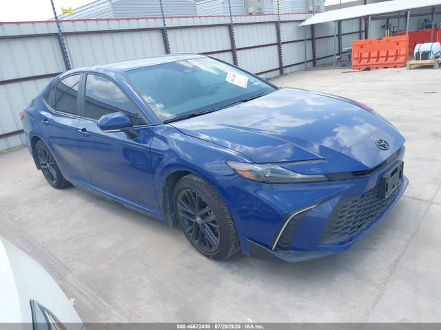 2026 TOYOTA CAMRY SE