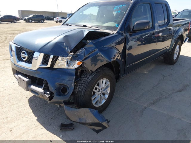 2015 Nissan FRONTIER SV photo 6