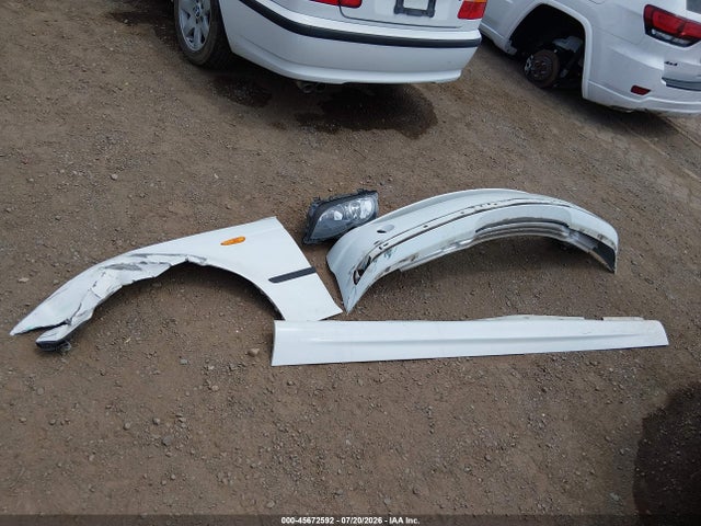 صورة مصغرة 12 لـ 2004 BMW 325I