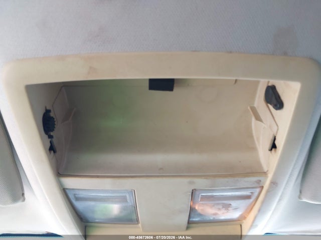 2010 Dodge CHARGER SXT 缩略图 16