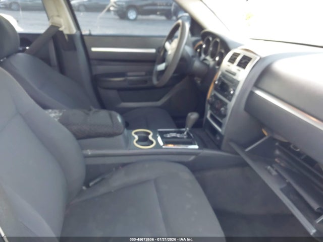 2010 Dodge CHARGER SXT 照片 5