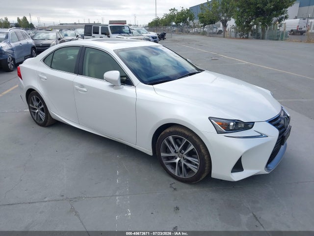 2019 LEXUS IS 