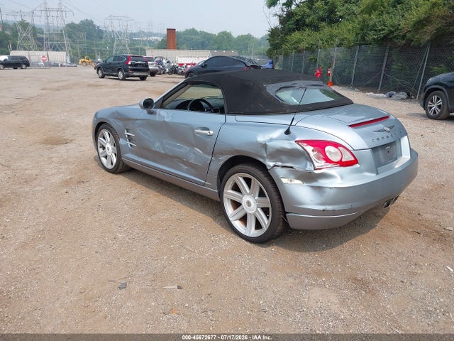 صورة 3 لـ 2005 Chrysler CROSSFIRE LIMITED