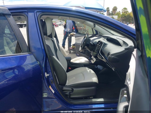 2018 Toyota PRIUS TWO — фото 5