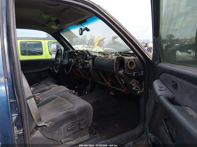 صورة 5 لـ 2001 Chevrolet SILVERADO 2500HD LS