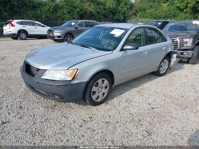 2010 Hyundai SONATA GLS 照片 2