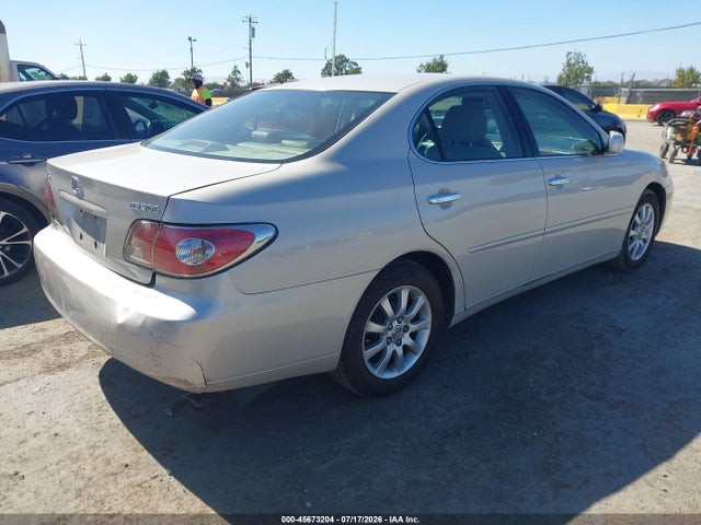صورة 4 لـ 2002 Lexus ES 300