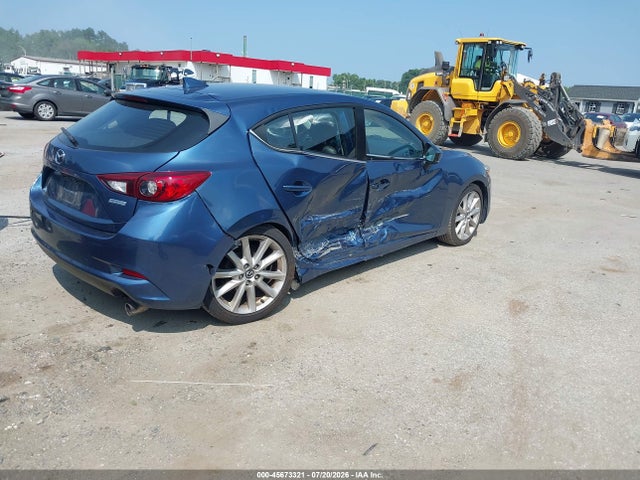 2017 Mazda MAZDA3 GRAND TOURING — фото 4