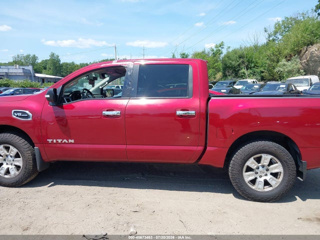 صورة 15 لـ 2017 Nissan TITAN SV