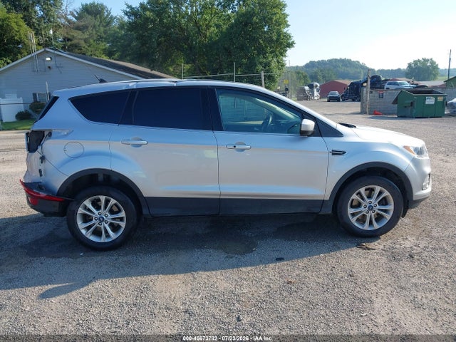 2019 FORD ESCAPE SE 13