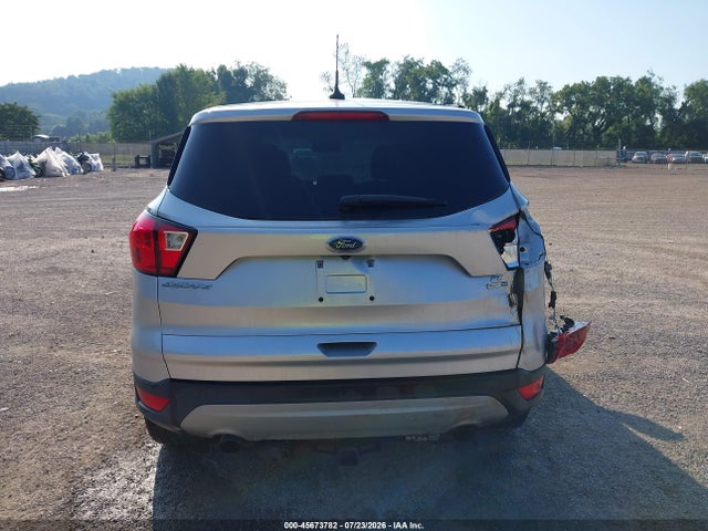 2019 FORD ESCAPE SE 16