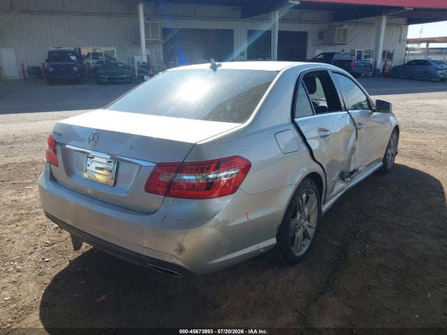 صورة 4 لـ 2012 Mercedes-BENZ E 350
