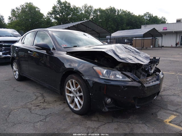 2011 LEXUS IS 