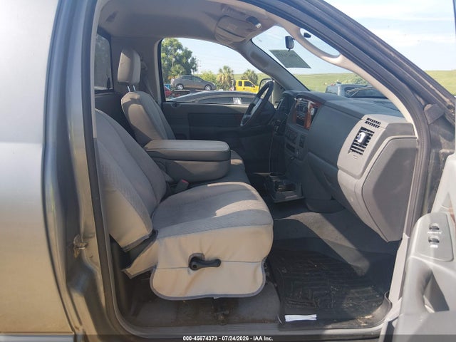 2006 Dodge RAM 1500 SLT — фото 5
