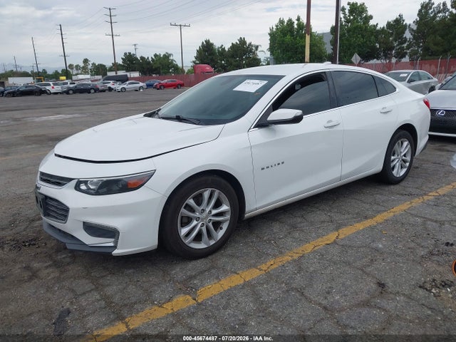 2017 Chevrolet MALIBU 1LT — фото 2