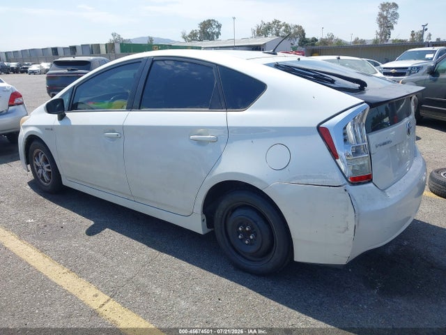2010 Toyota PRIUS II 照片 3