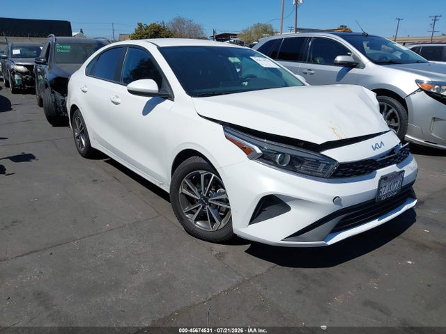 2022 KIA FORTE LXS