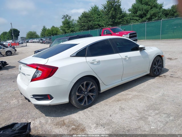 2019 HONDA CIVIC SPORT 4