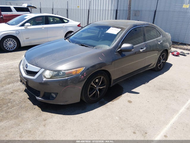 2010 Acura TSX 2.4 photo 2