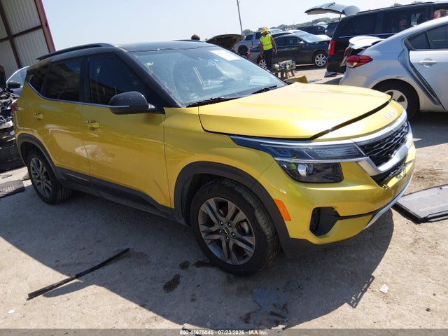 2023 KIA SELTOS S